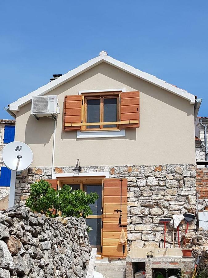 Villa Duboka, Otok Vis Komiža 外观 照片